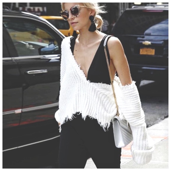 Sweaters - IncrediBly Soft Cropped Sweater 💕